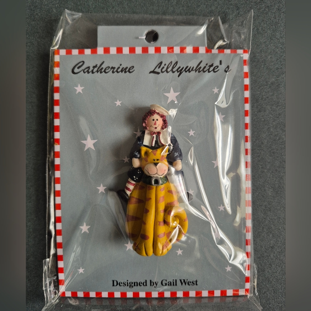 Catherine Lillywhite's Raggedy Andy Clown on Cat Brooch Pin Hand painted Vintage